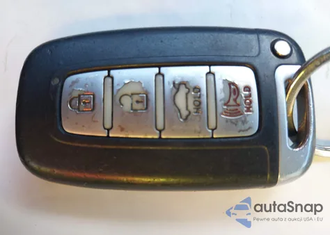 2013 Hyundai Elantra Limited z USA, uszkodzony, nr VIN KMHDH4AE0DU594367